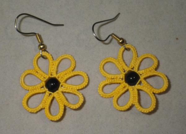 Black-Eyed-Susan/Daisy earrings picture