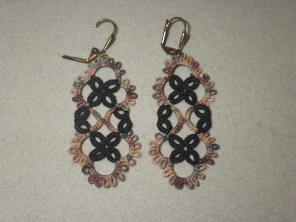 Variegated brown and black Celtic earrings