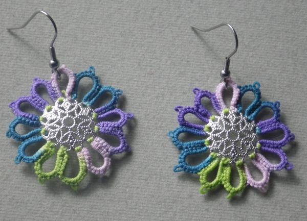 "Dresden Plate" earrings picture