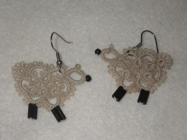 Sheep earrings picture