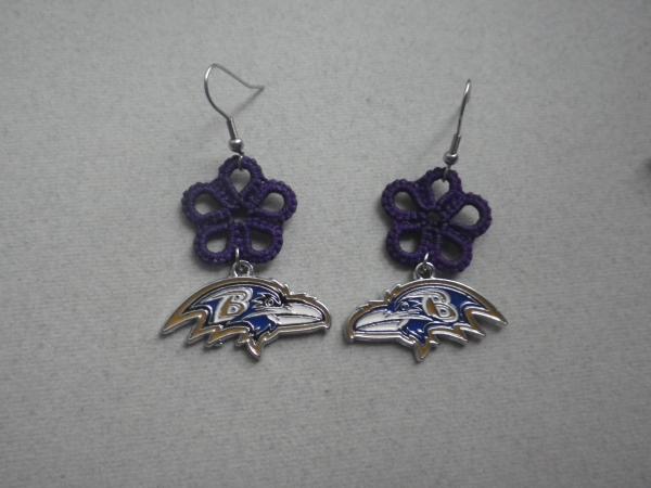 Ravens earrings picture