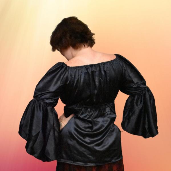 Renaissance Blouse - Satin picture