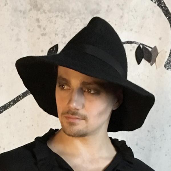 Bard, Simple Witch or Wizard Hat Black picture