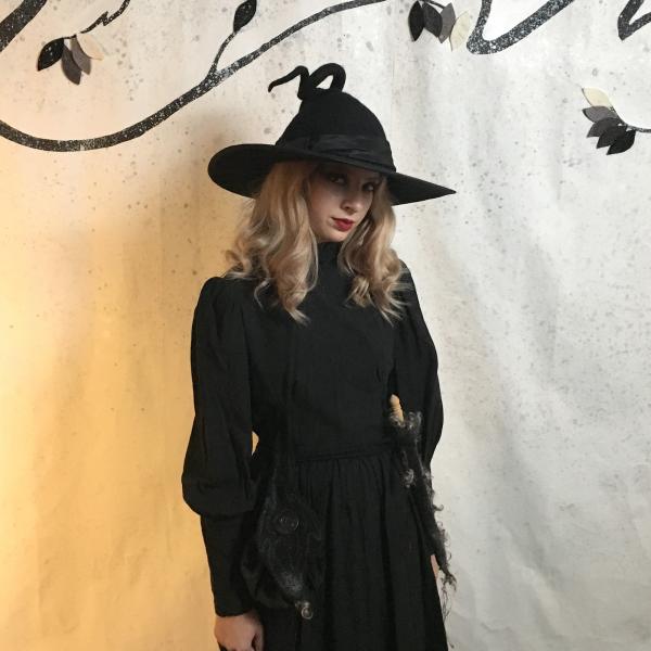 Black Witch Hat picture