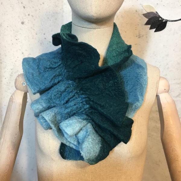 Margot Scarf