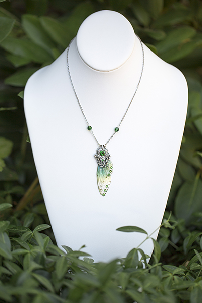 Alseid Fairy Wing Necklace picture