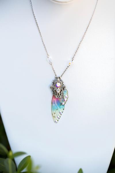Sprite fairy wing necklace picture