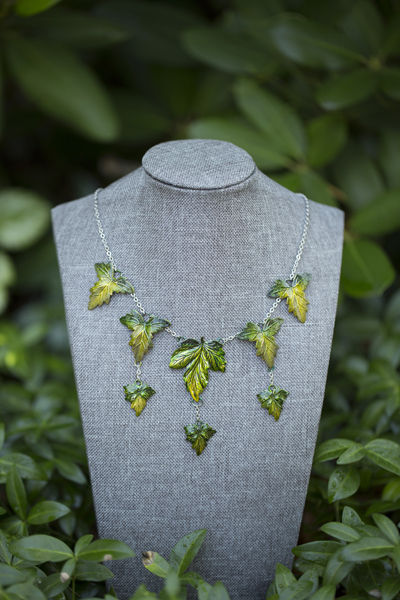 Cascade Leaf Necklace picture