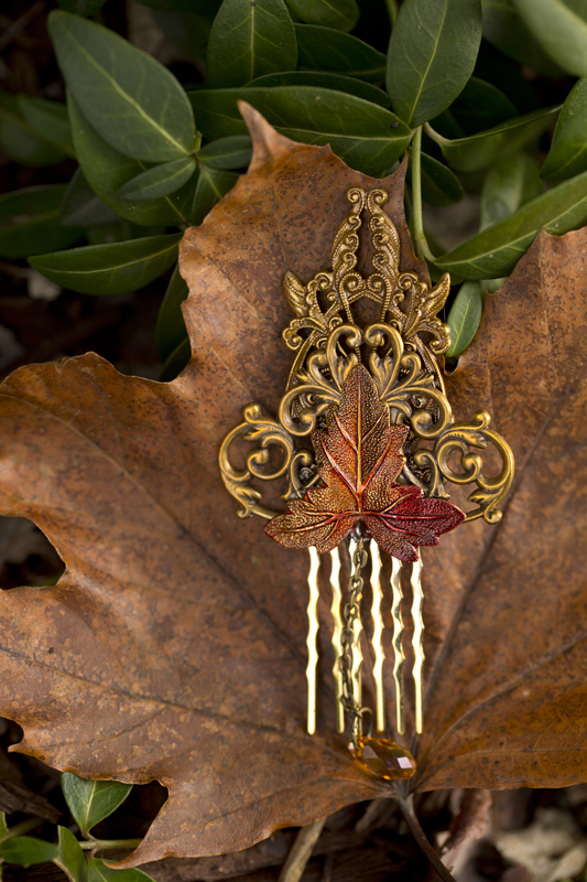 Art Nouveau Leaf Comb