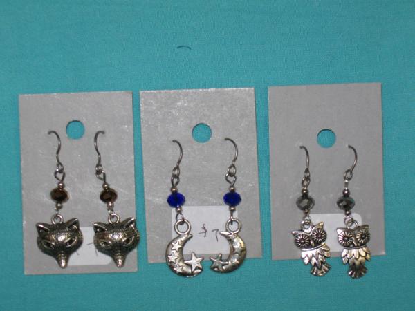 charm earring 6-fox face, moon star, cute owl, skull xbones, fish skel picture