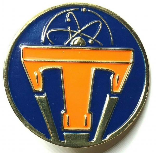 TOMORROWLAND Disney Movie Limited Edition Lapel Pin - 1964 Style picture