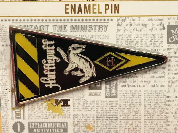 Harry Potter HUFFLEPUFF House Pennant  - Metal Enamel Lapel Pin from Loungefly picture