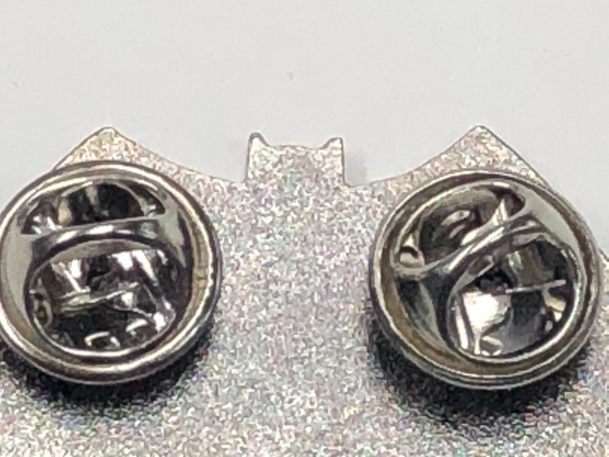 BATMAN 1966 TV Series Metal Lapel Pin set (Adam West & Burt Ward) picture