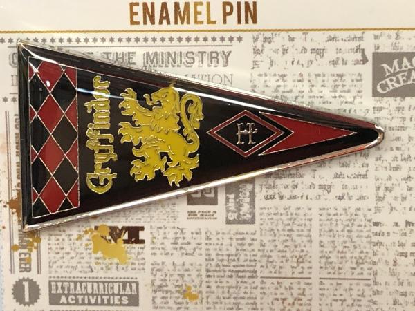 Harry Potter GRYFFINDOR House Pennant  - Metal Enamel Lapel Pin from Loungefly