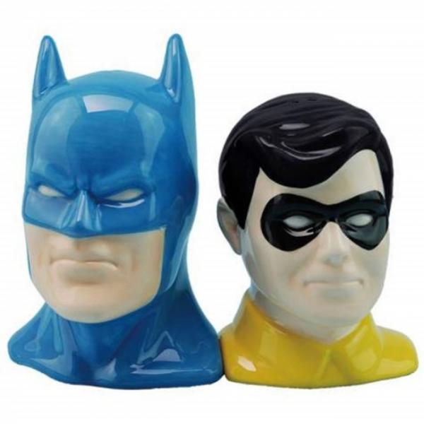 DC Comics Classic Batman and Robin Heads Ceramic Salt and Pepper Shakers Set NEW picture