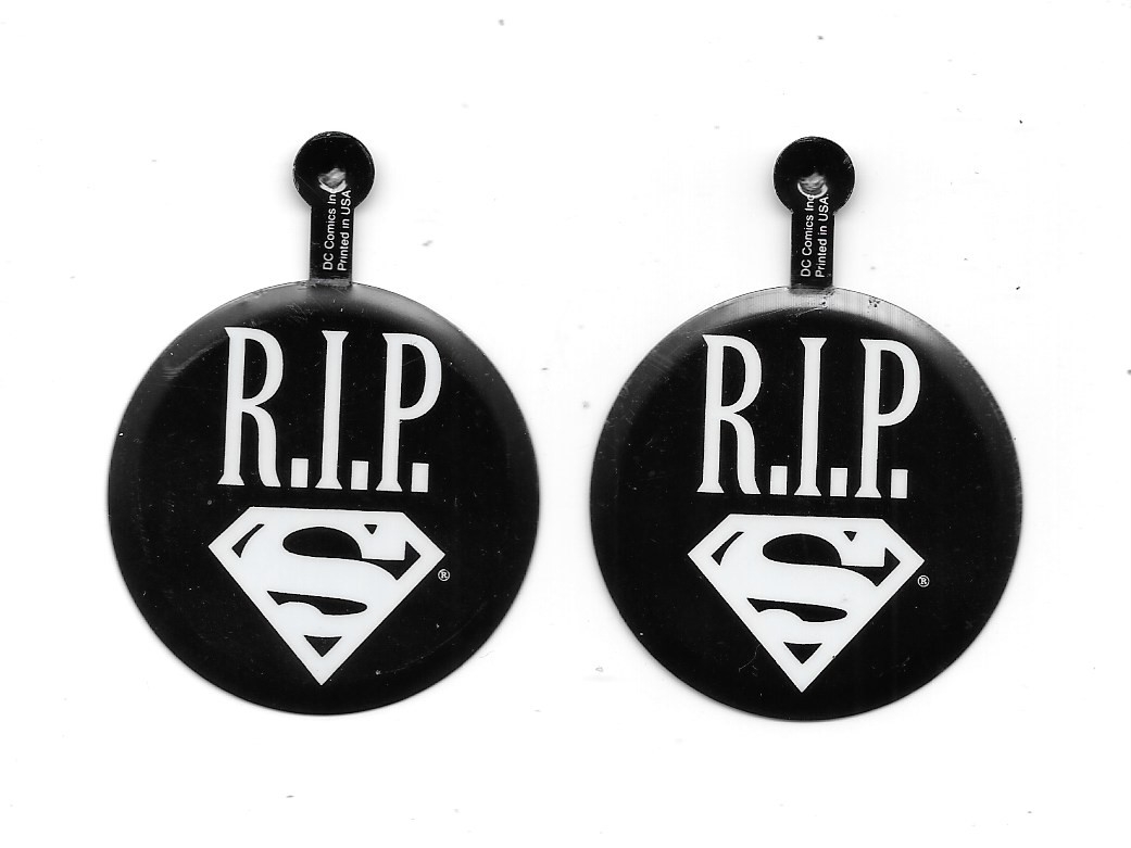 The Death of Superman R.I.P. Promo Set of 2 Metal Funeral Badge Pins 1992  UNUSED - Eventeny, image size:1041x781