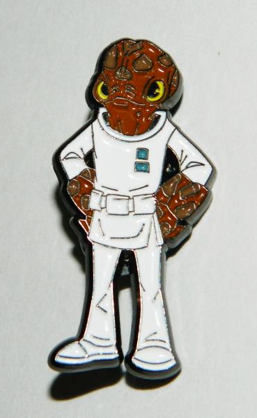 Star Wars Celebration Chicago 2019 Admiral Ackbar Figure Metal Enamel Pin NEW picture