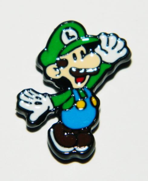 Super Mario Bros. Video Game Luigi Mini Figure Metal Enamel Pin NEW UNUSED