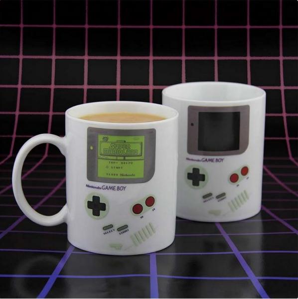 Nintendo Game Boy Heat Change 10 oz Ceramic Mug NEW UNUSED BOXED picture