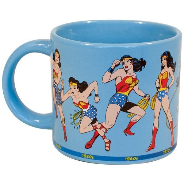 DC Comics Wonder Woman Art Through The Years 14 oz Ceramic Coffee Mug NEW UNUSED picture