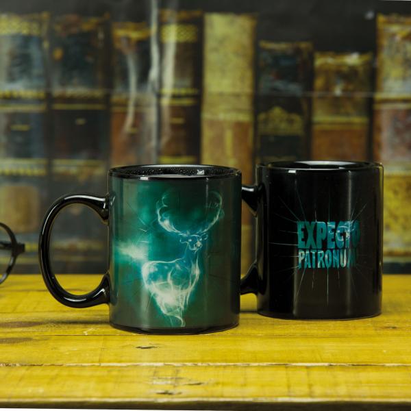 Harry Potter Patronus Image Heat Change 10 oz Ceramic Mug NEW UNUSED BOXED
