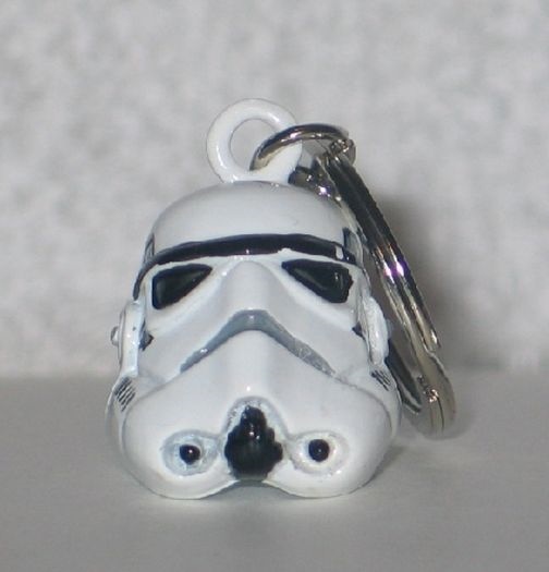 Star Wars StormTrooper Mask / Helmet Solid 3-D Keychain NEW UNUSED picture