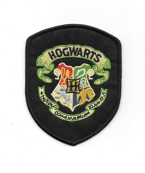 Harry Potter Hogwarts School Crest Logo Embroidered Patch NEW UNUSED