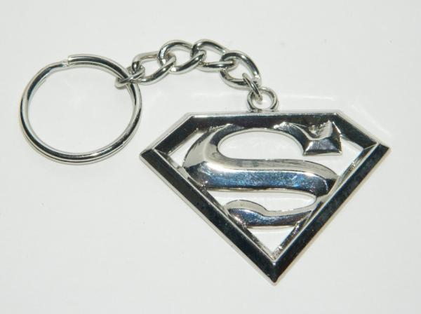 DC Comics Superman Diamond S Chest Logo Metal Silver Toned Key Chain NEW UNUSED picture