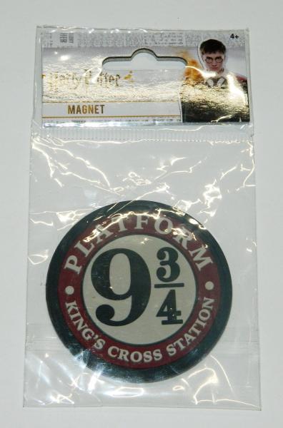 Harry Potter Hogwarts Express 9 3/4 Logo Soft Touch Round Magnet NEW UNUSED picture