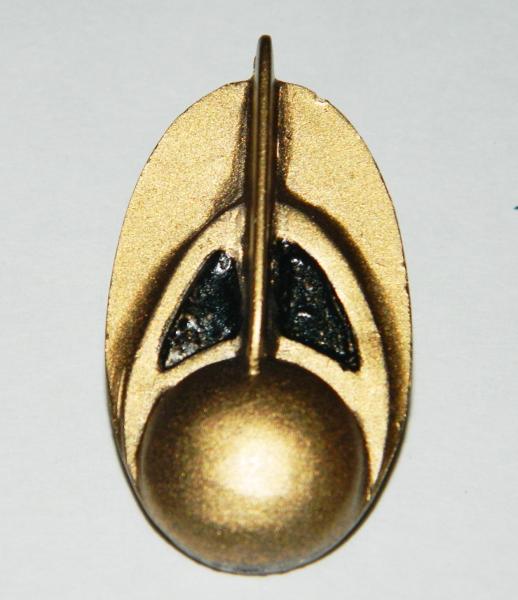 Star Trek Deep Space Nine Bajoran Communicator Metal Pin LE Screen Accurate NEW