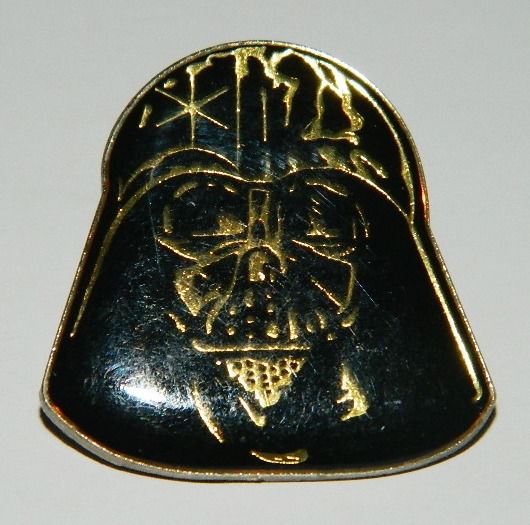 Star Wars Darth Vader Helmet / Face Enamel Metal Pin 1996, NEW UNUSED picture