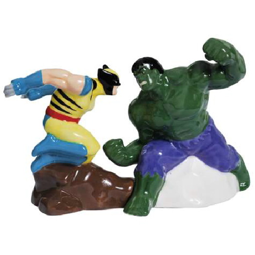 The Incredible Hulk vs Wolverine Ceramic Salt and Pepper Shakers Set NEW UNUSED