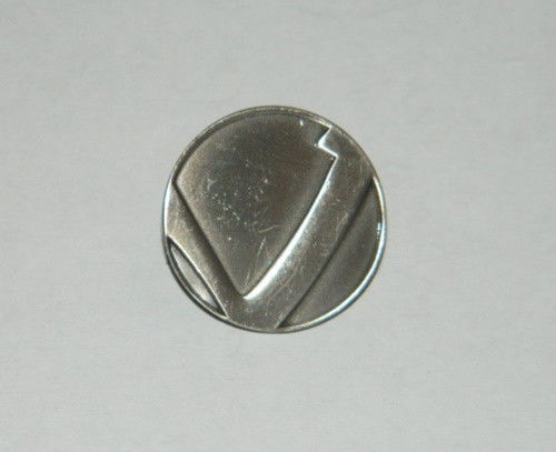 Star Trek: The Next Generation Klingon Commander Logo Metal Pin, NEW UNUSED picture