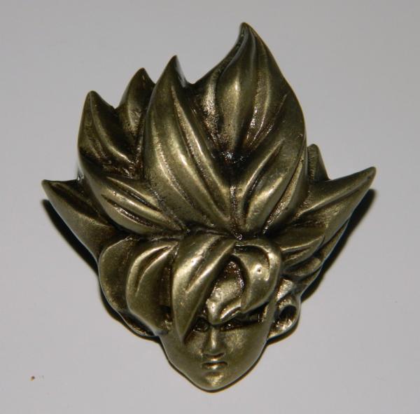 Dragon Ball Z Anime Super Saiyan Goku 3D Face Metal Enamel Pin NEW UNUSED