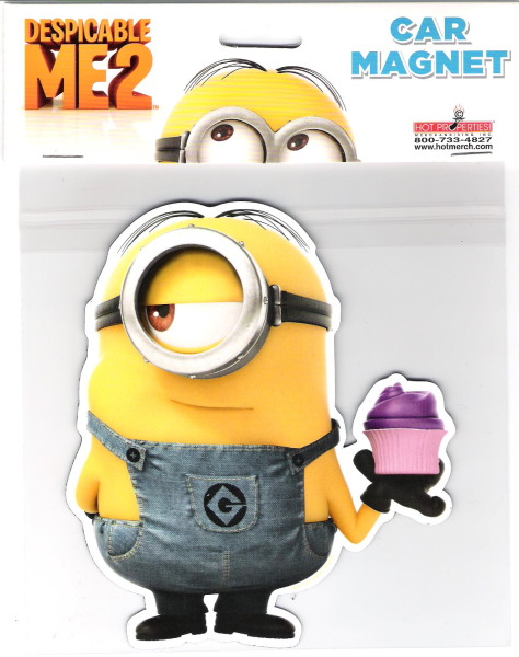 Despicable Me Movie Minion Holding A Cupcake Figure Large Car Magnet, NEW UNUSED