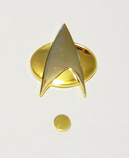 Star Trek: The Next Generation Ensign Communicator and Rank Pip Pin Set NEW