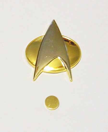 Star Trek: The Next Generation Ensign Communicator and Rank Pip Pin Set NEW picture