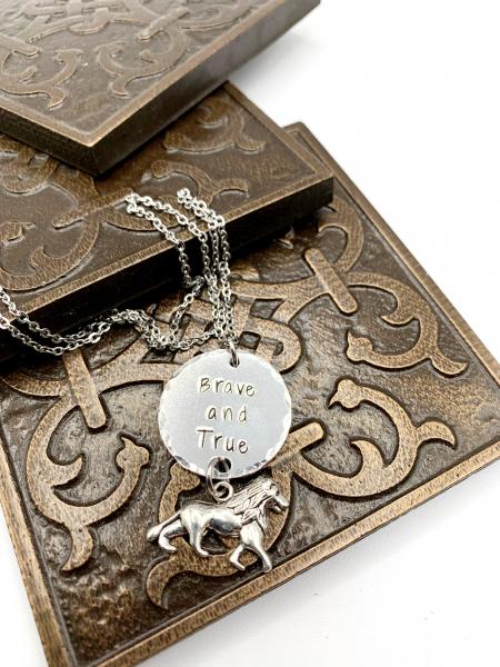 HP Brave and true necklace picture