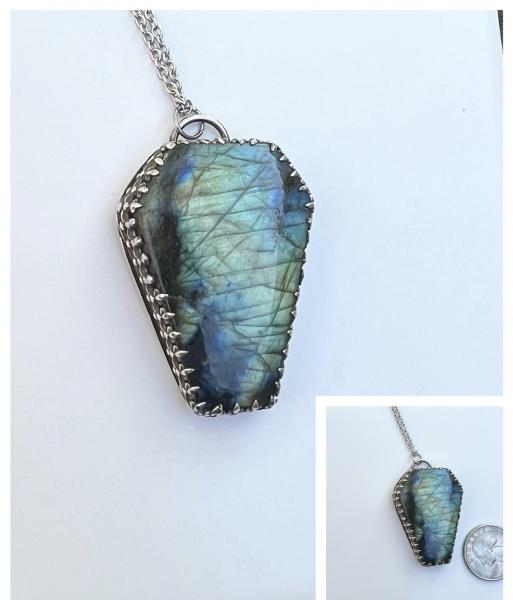 Sterling silver and labradorite coffin pendant 2 picture