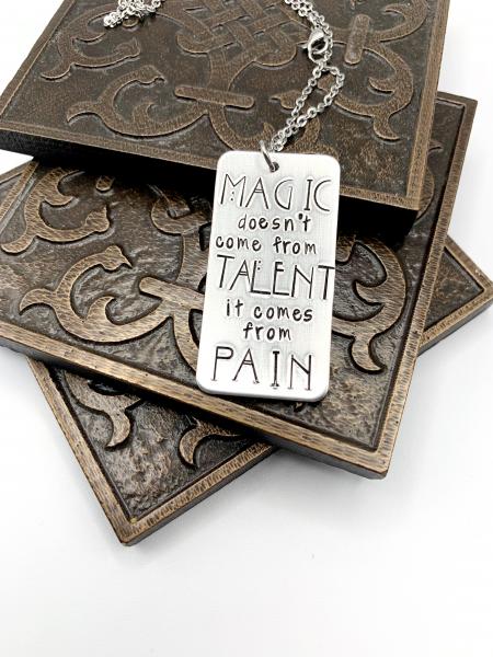 The Magicians- Magic necklace picture