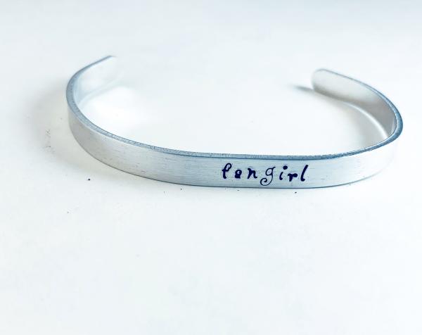 Fangirl bracelet