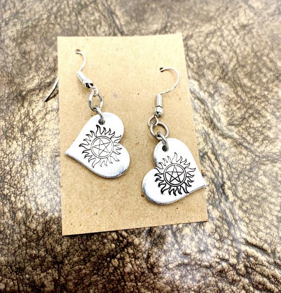 Supernatural antipossession heart earrings picture