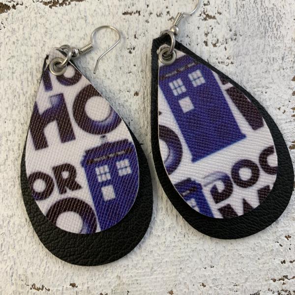 Doctor Who faux leather earrings  2layer