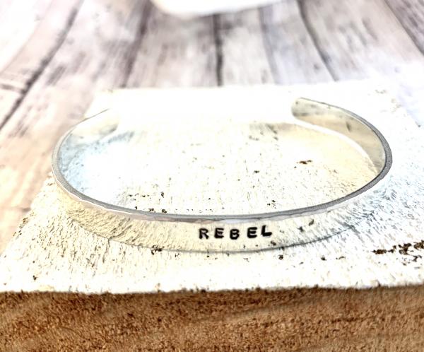 Rebel bracelet picture