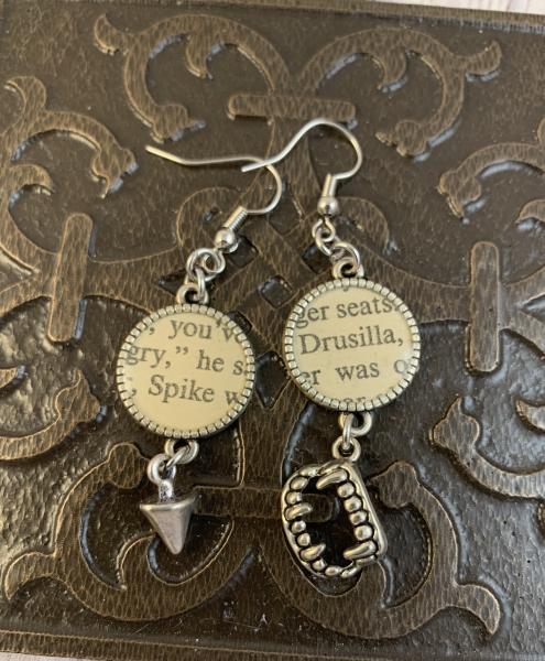 Buffy- Spike and Drusilla earrings picture