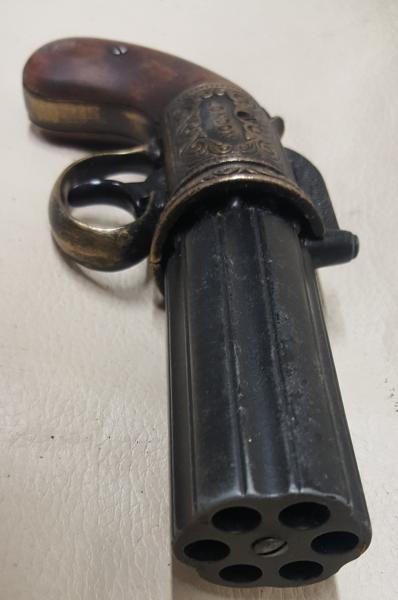 Steampunk 1840 Aged British Pepperbox Revolver Revolver picture