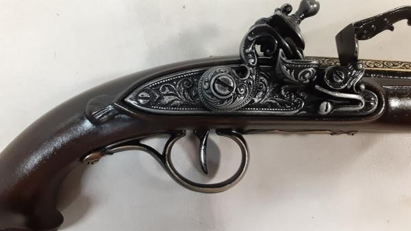 18th Century Non-Firing Aged Pirate's Flintlock Pistol Replica picture