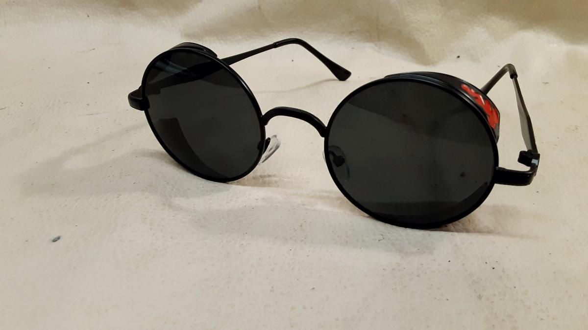 Steampunk Round Sunglasses picture