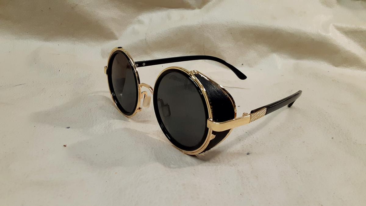 Steampunk Style Round Sunglasses picture