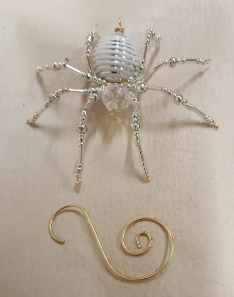 Steampunk Crystalline White/Silver Striped Ice Spider picture